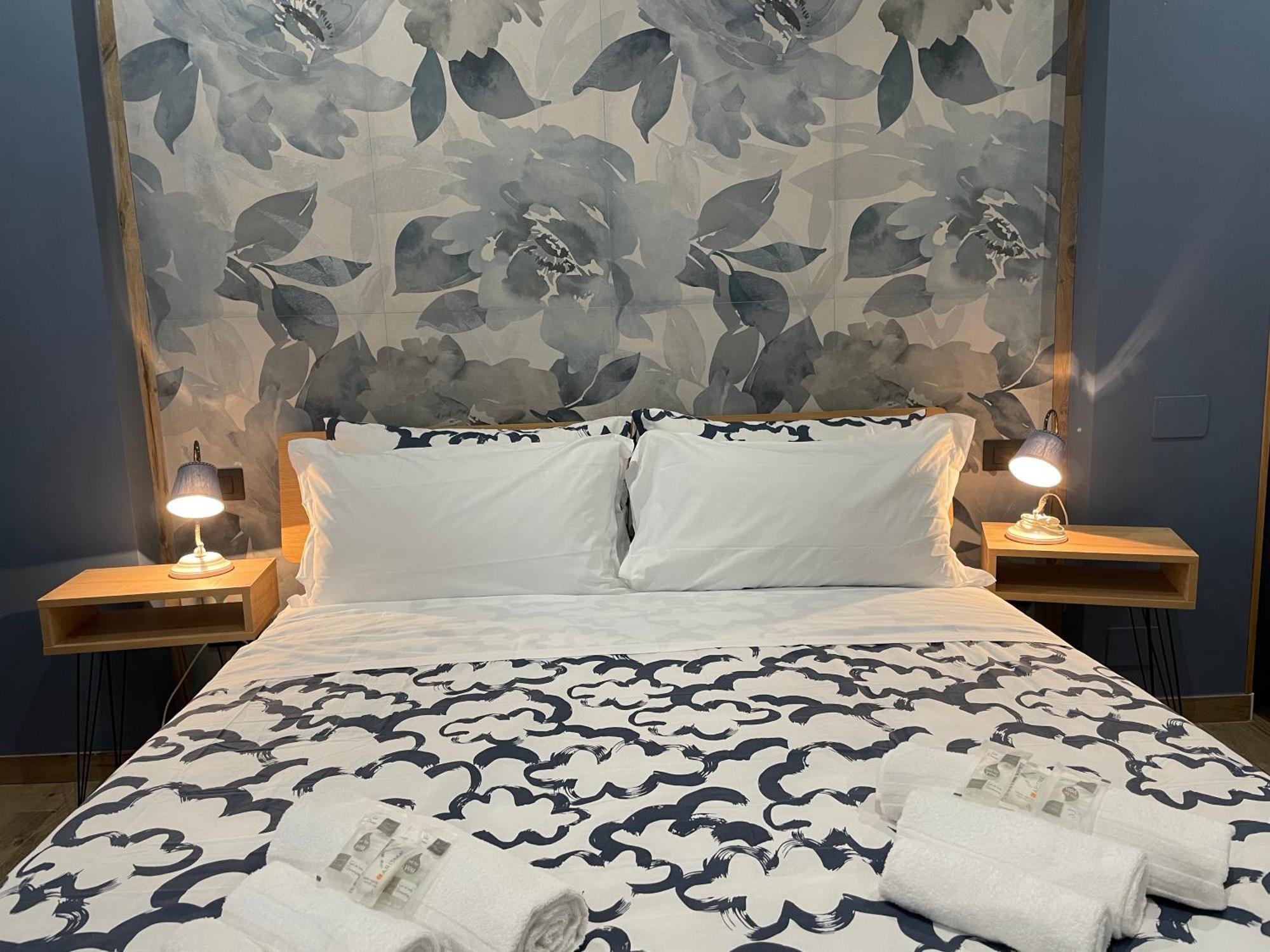 Helle Hus Guest House - 200M From Piazza Bologna Metro And 10 Minutes From The Colosseum Exterior photo