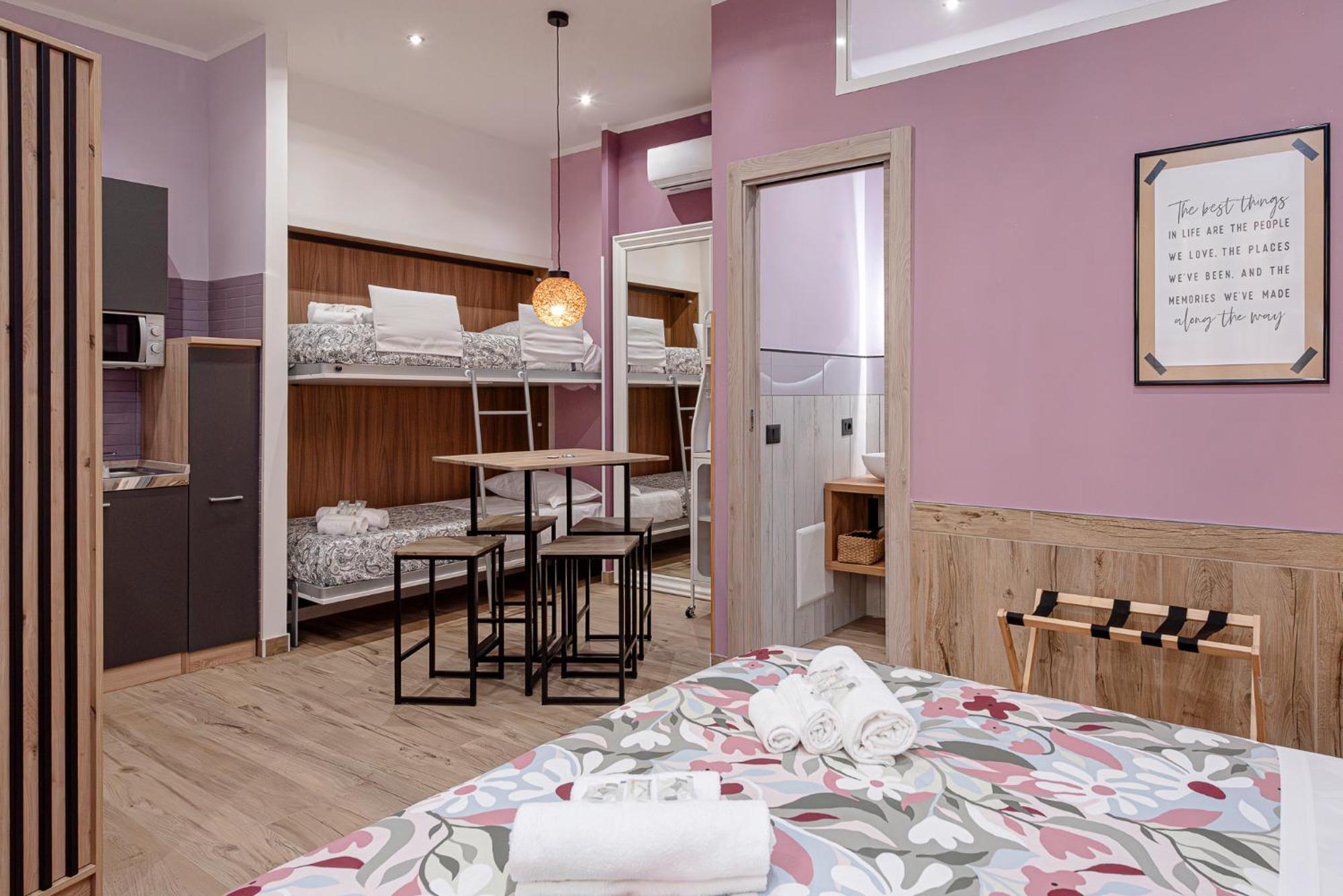 Helle Hus Guest House - 200M From Piazza Bologna Metro And 10 Minutes From The Colosseum Exterior photo